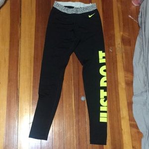 Nike leggings